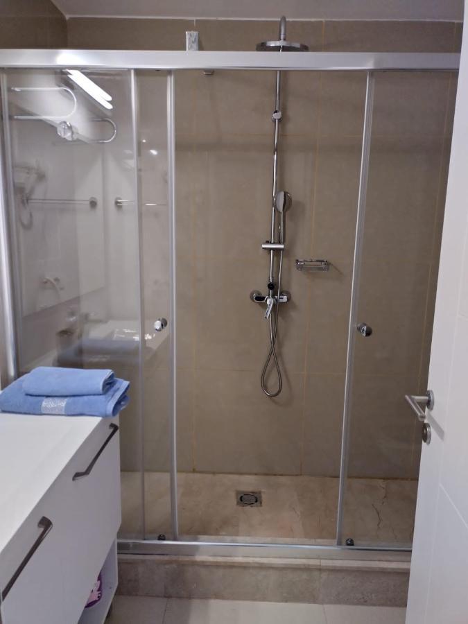 Blaxy Resort Stefi Cu Acces La Piscine Gratuit Douăzeci şi Trei August Extérieur photo