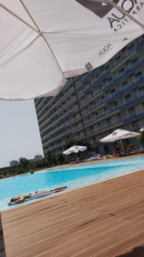 Blaxy Resort Stefi Cu Acces La Piscine Gratuit Douăzeci şi Trei August Extérieur photo