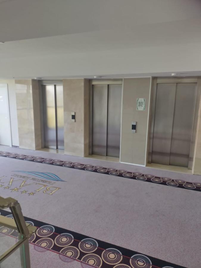 Blaxy Resort Stefi Cu Acces La Piscine Gratuit Douăzeci şi Trei August Extérieur photo