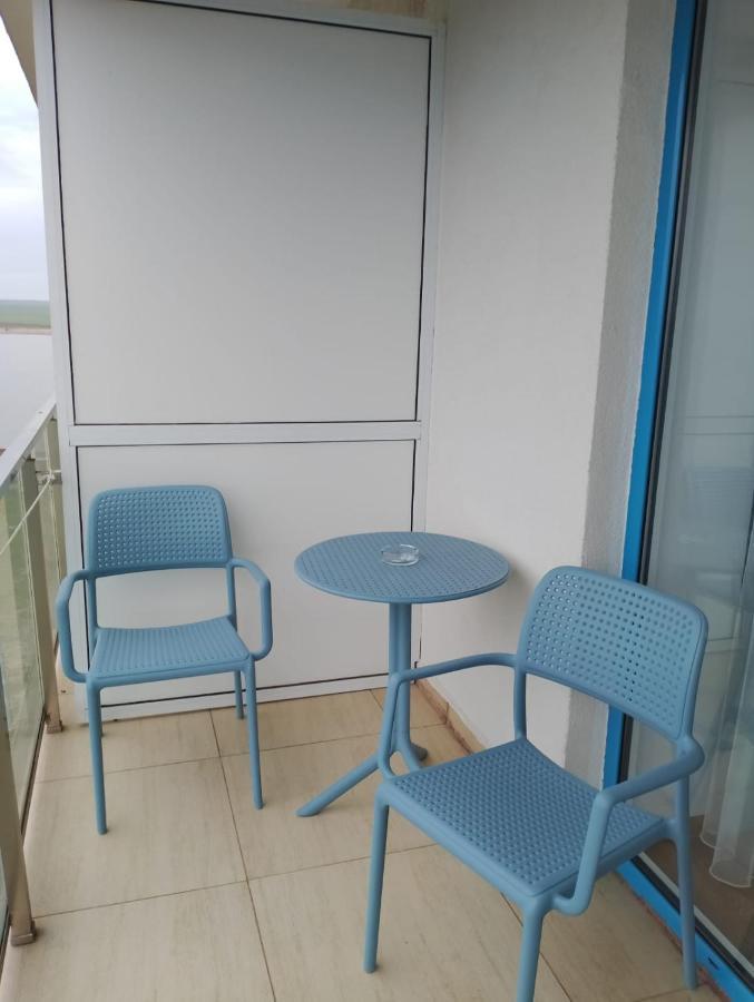 Blaxy Resort Stefi Cu Acces La Piscine Gratuit Douăzeci şi Trei August Extérieur photo